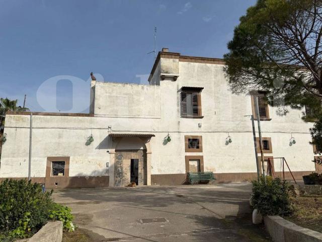 Rustico in vendita a Municipio 2, Puglia