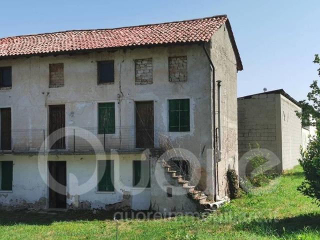 Rustico in vendita a Basiliano, Friuli-Venezia Giulia