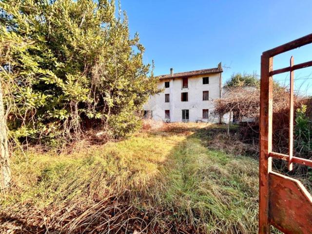 Rustico in vendita a Basiliano, Friuli-Venezia Giulia