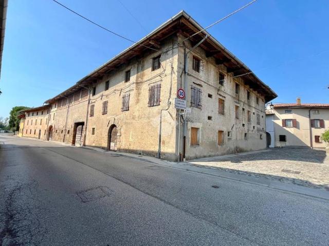 Rustico in vendita a Basiliano, Friuli-Venezia Giulia