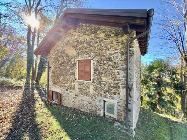 Rustico in vendita a Bellano, Lombardia