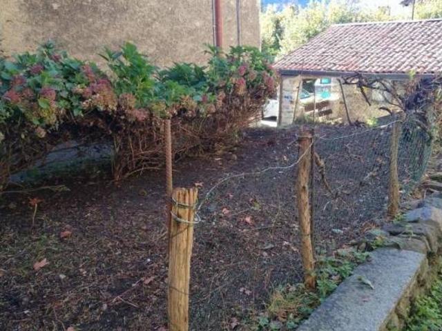Rustico in vendita a Inesio, Bellano