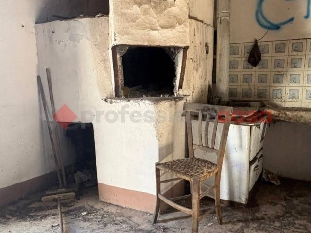 Rustico in vendita a Villaggio del Pino, Belpasso