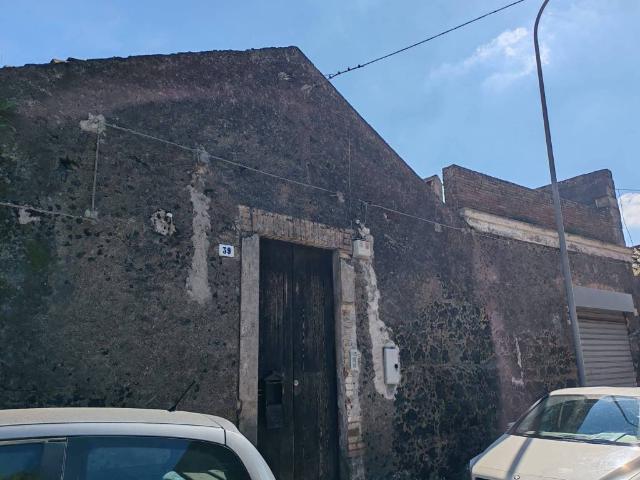 Villa Indipendente in vendita a Belpasso, Sicilia