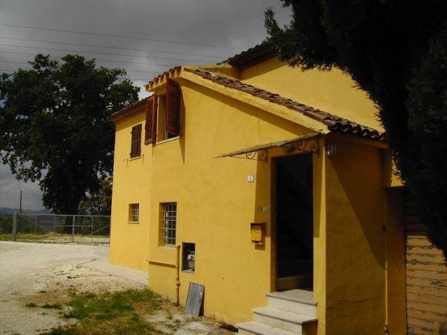 Rustico in vendita a Marche, Ancona