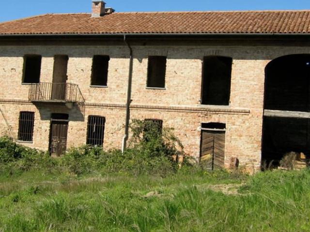Rustico in vendita a Piemonte, Asti