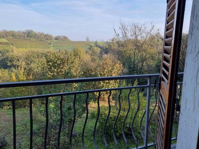 Rustico in vendita a Piemonte, Asti