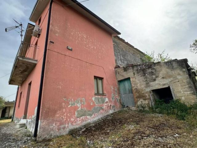 Rustico in vendita a Contrada San Vito, Benevento