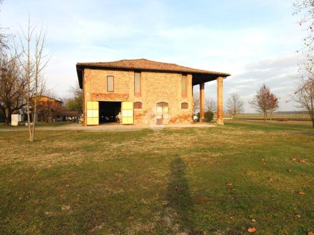 Rustico in vendita a Unione Reno Galliera, Bentivoglio