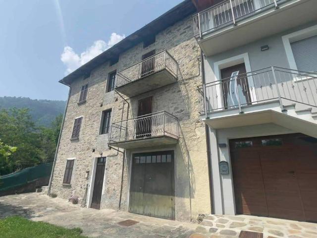 Rustico in vendita a Berbenno Di Valtellina, Lombardia