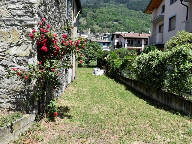 Rustico in vendita a Berbenno Di Valtellina, Lombardia