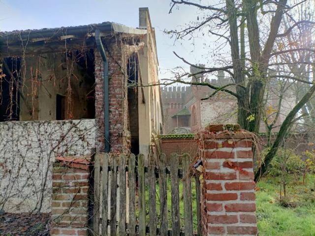 Rustico in vendita a Bereguardo, Pavia