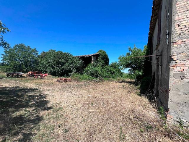 Rustico in vendita a Unione dei comuni Valle del Savio, Cesenà