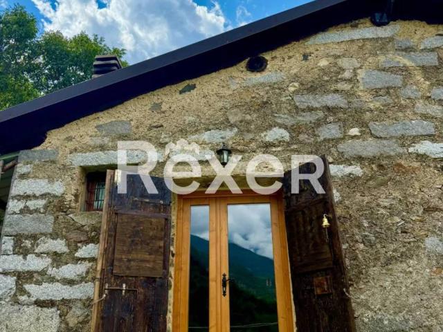 Rustico in vendita a Comunità montana della valle Camonica, Berzo Demo