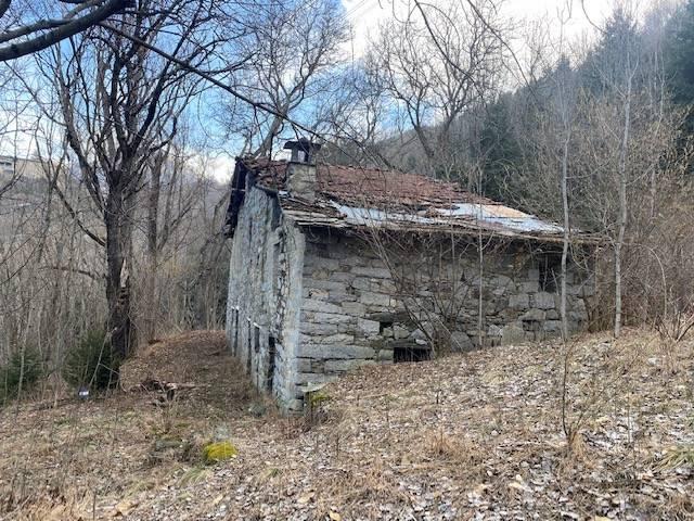 Rustico in vendita a Comunità montana della valle Camonica, Berzo Demo
