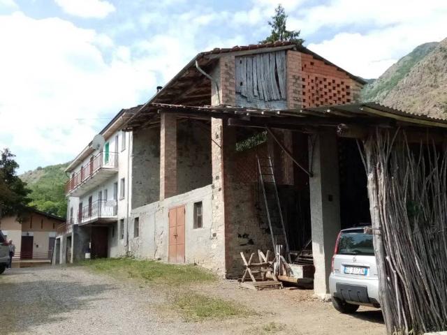 Rustico in vendita a Costa Rodi, Bettola