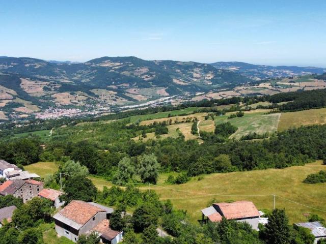 Rustico in vendita a Bettola, Reggio Emilia