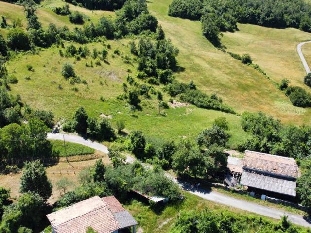 Rustico in vendita a Bettola, Reggio Emilia