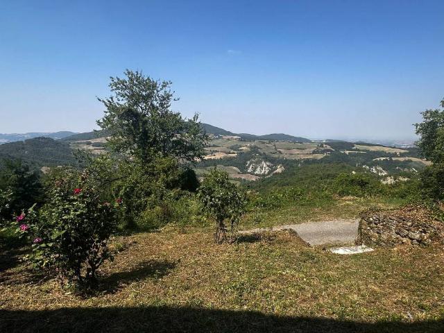 Rustico in vendita a Bettola, Reggio Emilia