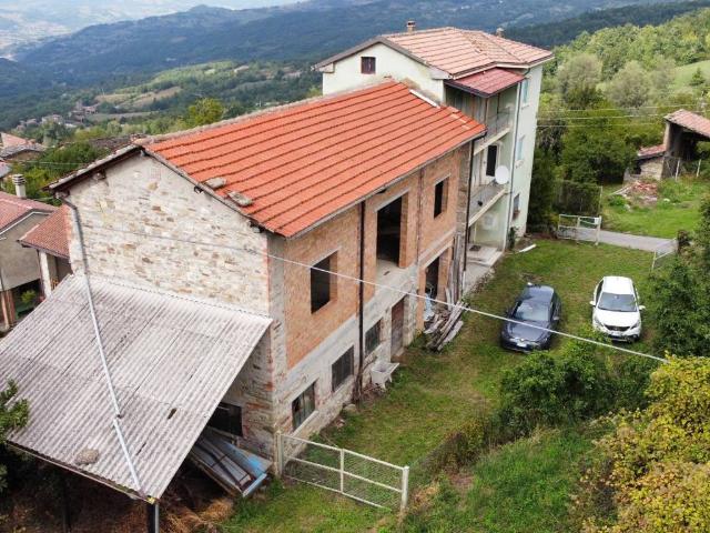 Rustico in vendita a Bettola, Reggio Emilia