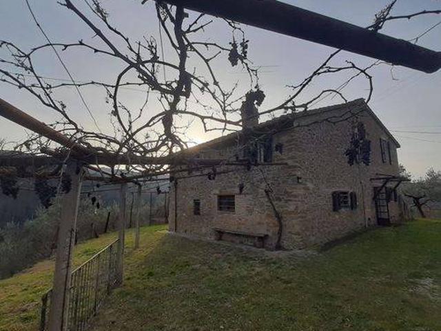 Rustico in vendita a Bettona, Umbria
