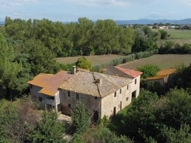 Rustico in vendita a Bettona, Umbria