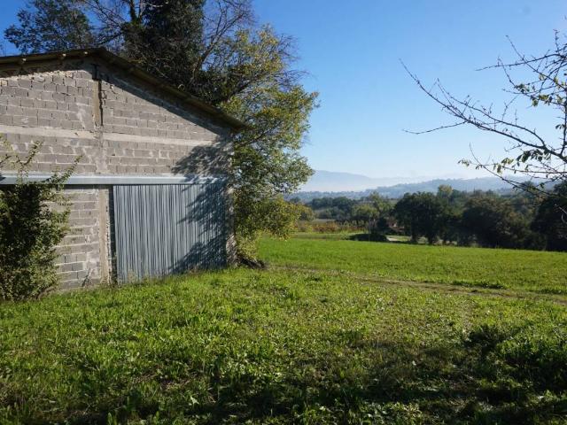 Rustico in vendita a Bevagna, Umbria