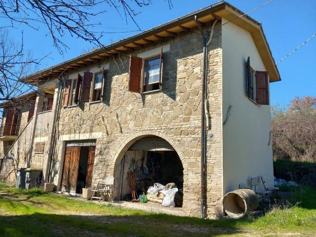 Rustico in vendita a Bevagna, Umbria