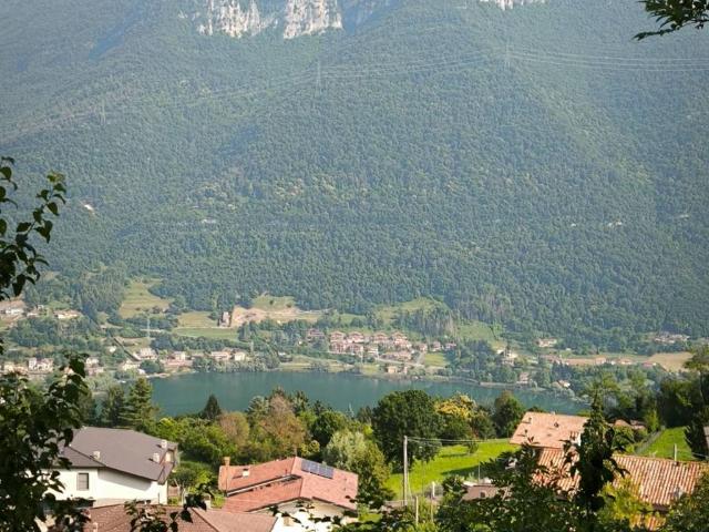 Rustico in vendita a Bianzano, Lombardia