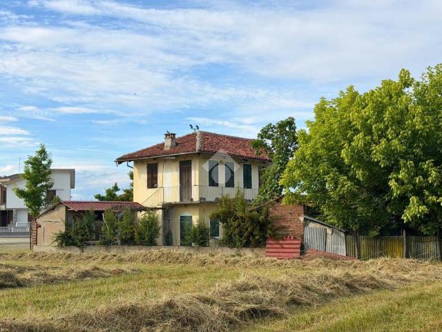 Rustico in vendita a Piemonte, Vercelli