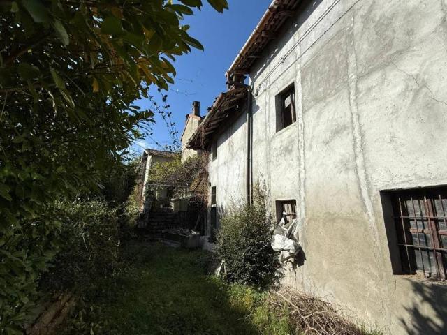 Rustico in vendita a San Giorgio al Lambro, Biassono