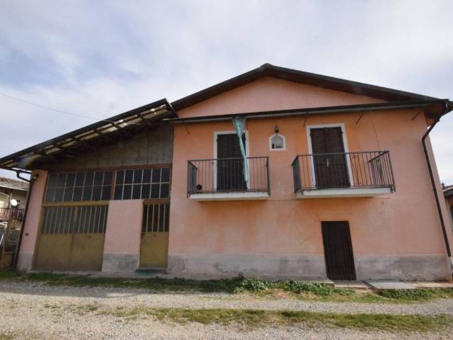 Rustico in vendita a San Grato, Piemonte