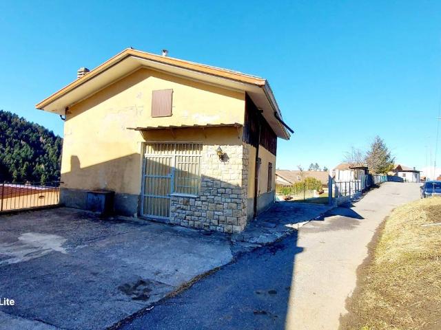 Rustico in vendita a Comunità montana della valle Camonica, Bienno