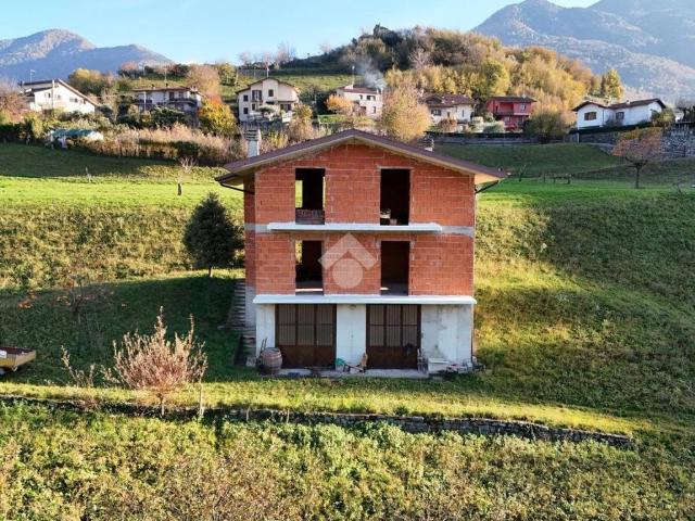 Rustico in vendita a Comunità montana della valle Camonica, Bienno