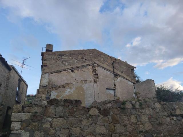 Rustico in vendita a Quartiere Macelli, Blufi