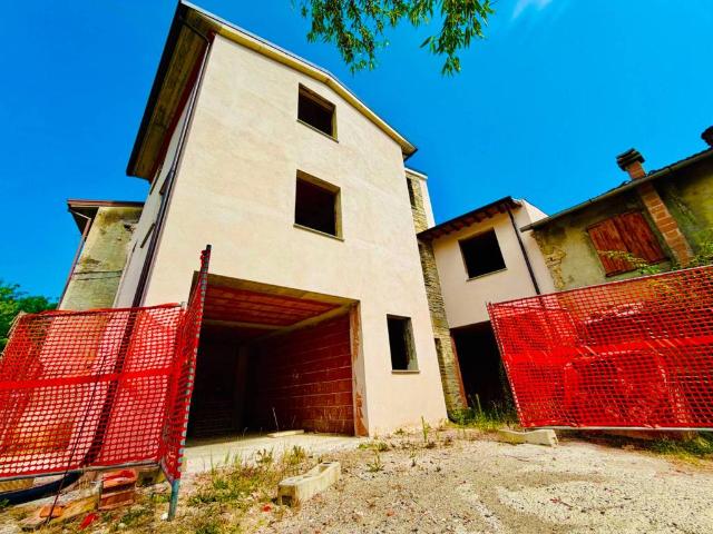 Rustico in vendita a Bobbio, Reggio Emilia