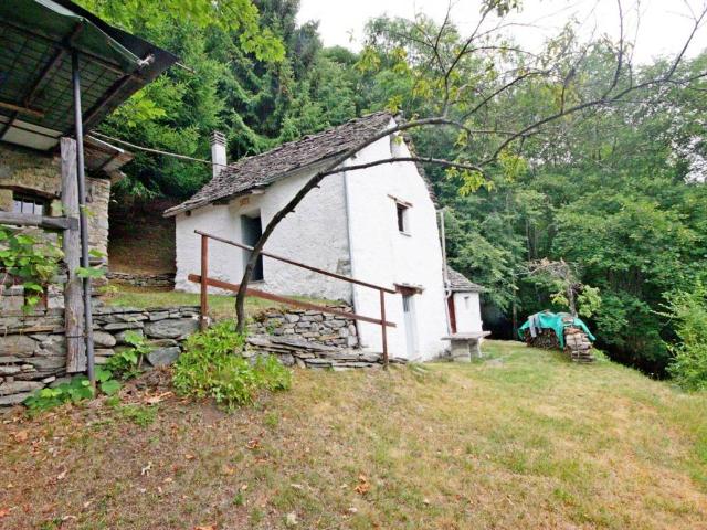 Rustico in vendita a Piemonte, Verbano-cusio-ossola