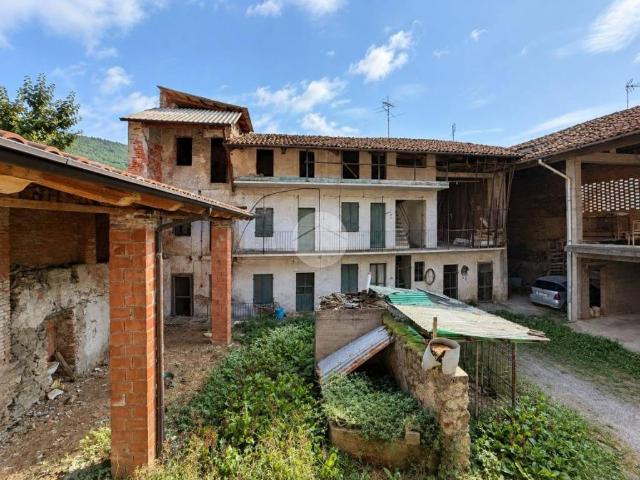 Rustico in vendita a Bollengo, Torino