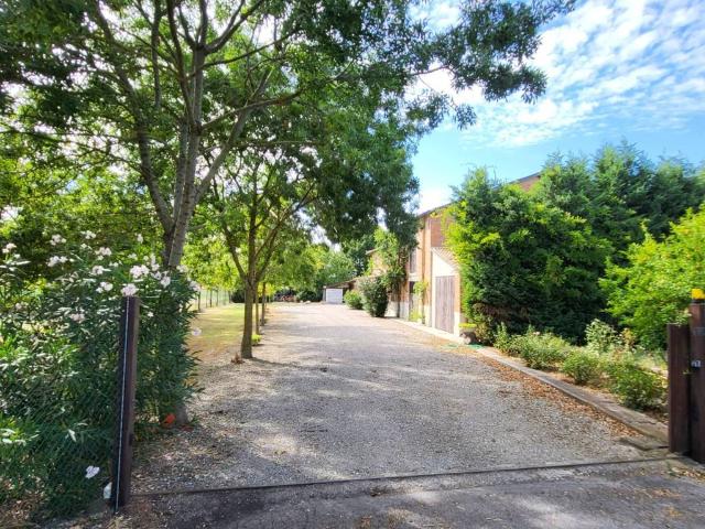 Rustico in vendita a Bologna, Reggio Emilia