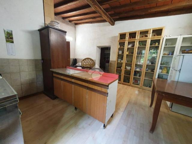 Rustico in vendita a Bolsena, Viterbo