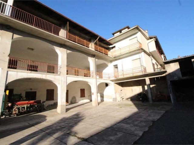 Rustico in vendita a Bonate Sopra, Lombardia