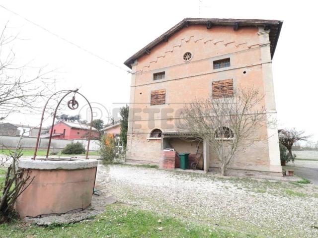 Rustico in vendita a Unione Alto Ferrarese, Bondeno