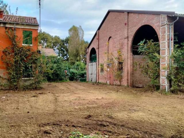 Rustico in vendita a Unione Alto Ferrarese, Bondeno
