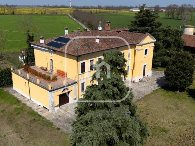 Rustico in vendita a Borghetto Lodigiano, Lombardia