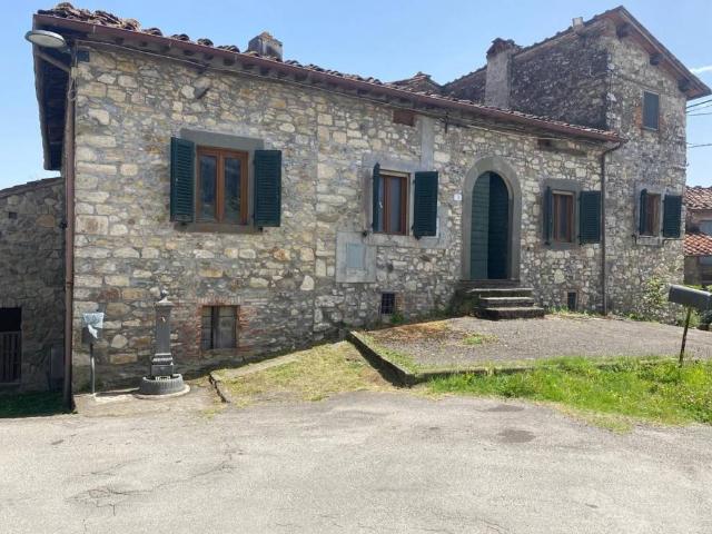 Rustico in vendita a Unione dei comuni Media Valle del Serchio, Borgo A Mozzano