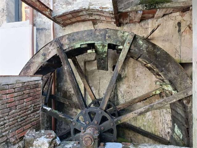 Rustico in vendita a Unione dei comuni Media Valle del Serchio, Borgo A Mozzano