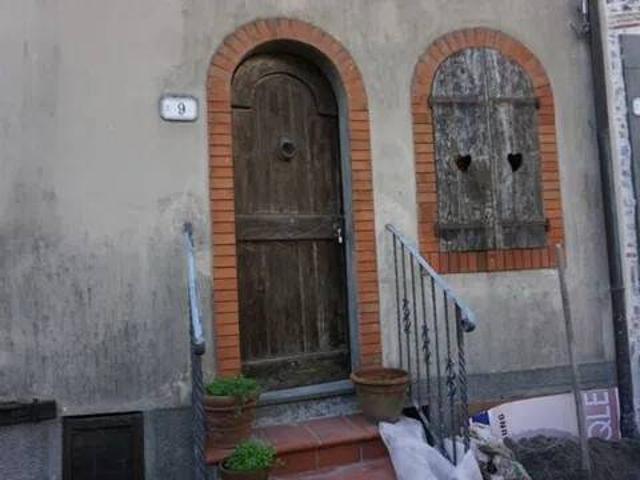 Rustico in vendita a Unione dei comuni Media Valle del Serchio, Borgo A Mozzano