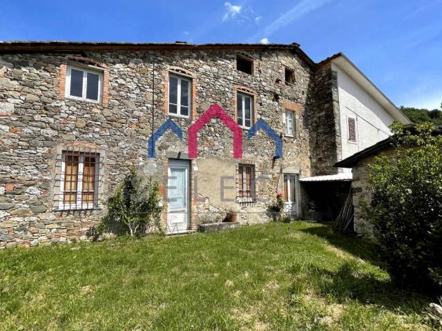 Rustico in vendita a Unione dei comuni Media Valle del Serchio, Borgo A Mozzano