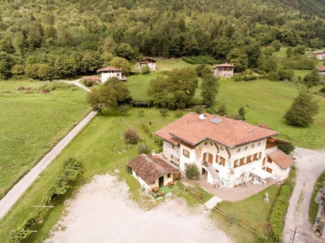Rustico in vendita a Comunità delle Giudicarie, Condino