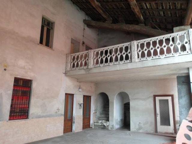 Rustico in vendita a Borgo San Giacomo, Lombardia